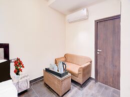 Super Collection O Sector 108 Noida