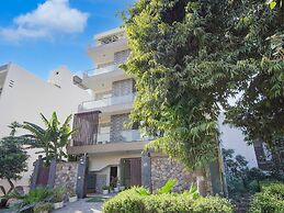 Super Collection O Sector 108 Noida