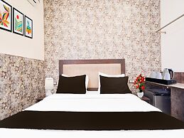 Super Collection O Sector 108 Noida