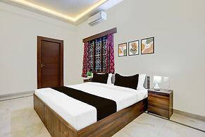 Single Roommadiwala Lake Park