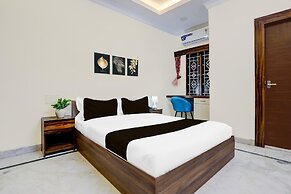 Single Roommadiwala Lake Park