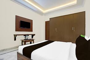 Single Roommadiwala Lake Park