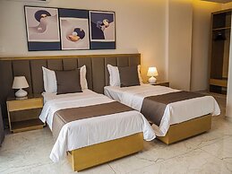 HOTEL EVEREST RDC