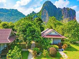 H&V Bungalow Vangvieng