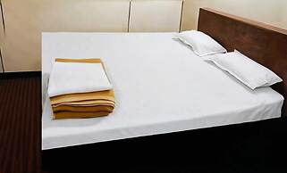 Dear Hotel
