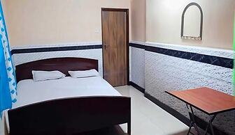 Dear Hotel