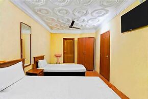 Dear Hotel