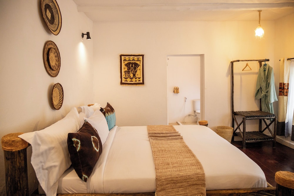 Kitunduni Lodge