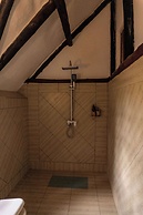 Kitunduni Lodge
