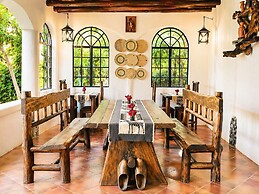 Kitunduni Lodge