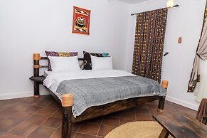 Kitunduni Lodge