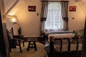 Kitunduni Lodge