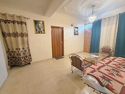 FairLawns Home Stay