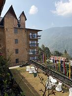 Evri Hotels & Resorts