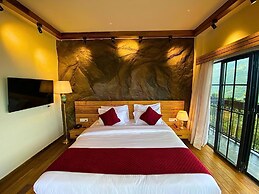 Evri Hotels & Resorts