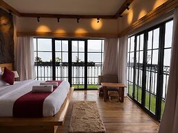 Evri Hotels & Resorts