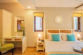 ELIVAAS Anasa 4 BHK With Pvt Pool