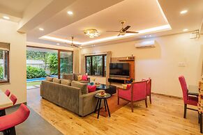 ELIVAAS Anasa 4 BHK With Pvt Pool