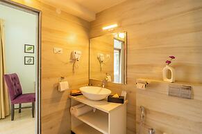 ELIVAAS Anasa 4 BHK With Pvt Pool