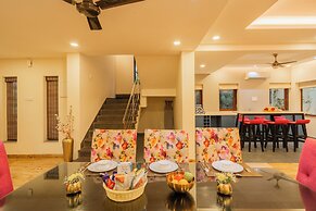 ELIVAAS Anasa 4 BHK With Pvt Pool