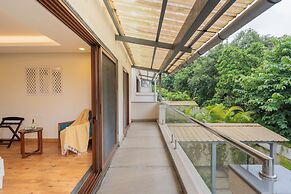 ELIVAAS Anasa 4 BHK With Pvt Pool