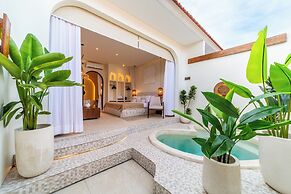 Romantic 2 Private Suites Villa Canggu