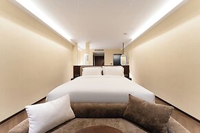 Bay Four Seasons Castle Hotel