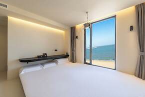 Bay Four Seasons Castle Hotel
