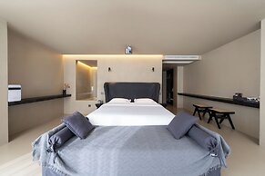 Bay Four Seasons Castle Hotel