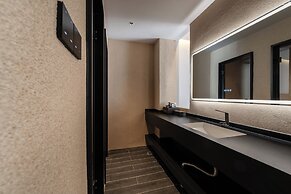 Bay Four Seasons Castle Hotel
