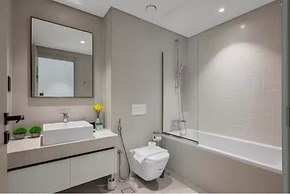 5 Star Palm View Private Beach 1BR