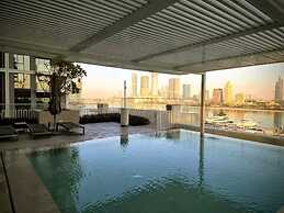5 Star Palm View Private Beach 1BR