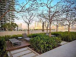 5 Star Palm View Private Beach 1BR
