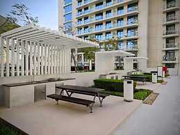 5 Star Palm View Private Beach 1BR