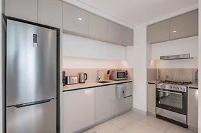 5 Star Palm View Private Beach 1BR