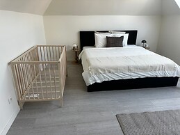 Spacious 5BR Retreat for Groups for 18P