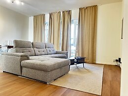 Spacious 5BR Retreat for Groups for 18P