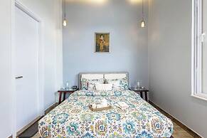 ELIVAAS Antarmann Casa Zenith 6 BHK