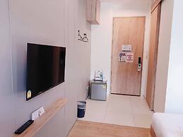 B48 Hotel