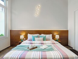 ELIVAAS Antarmann Casa Nova 4 BHK Villa