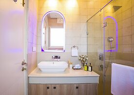 ELIVAAS Antarmann Casa Nova 4 BHK Villa