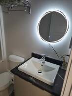 Quiet Haven - One-bedroom Suite