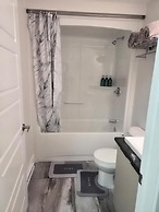 Quiet Haven - One-bedroom Suite