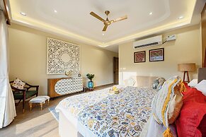 ELIVAAS Heaven in Hills Mountara 3BHK