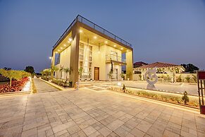 ELIVAAS Heaven in Hills Mountara 3BHK