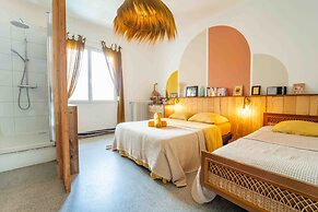La Boga Surf House
