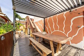 La Boga Surf House