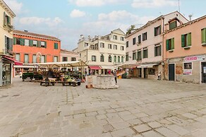 Mia Flat - Venice Train Station