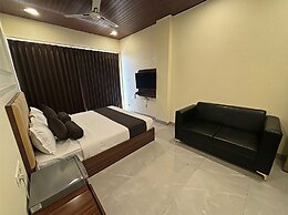 Hotel Madhav and Restaurant