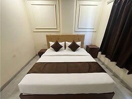 Hotel Madhav and Restaurant